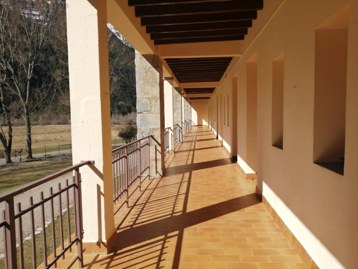 Albergue La Casa de Pineta Bielsa Exterior foto